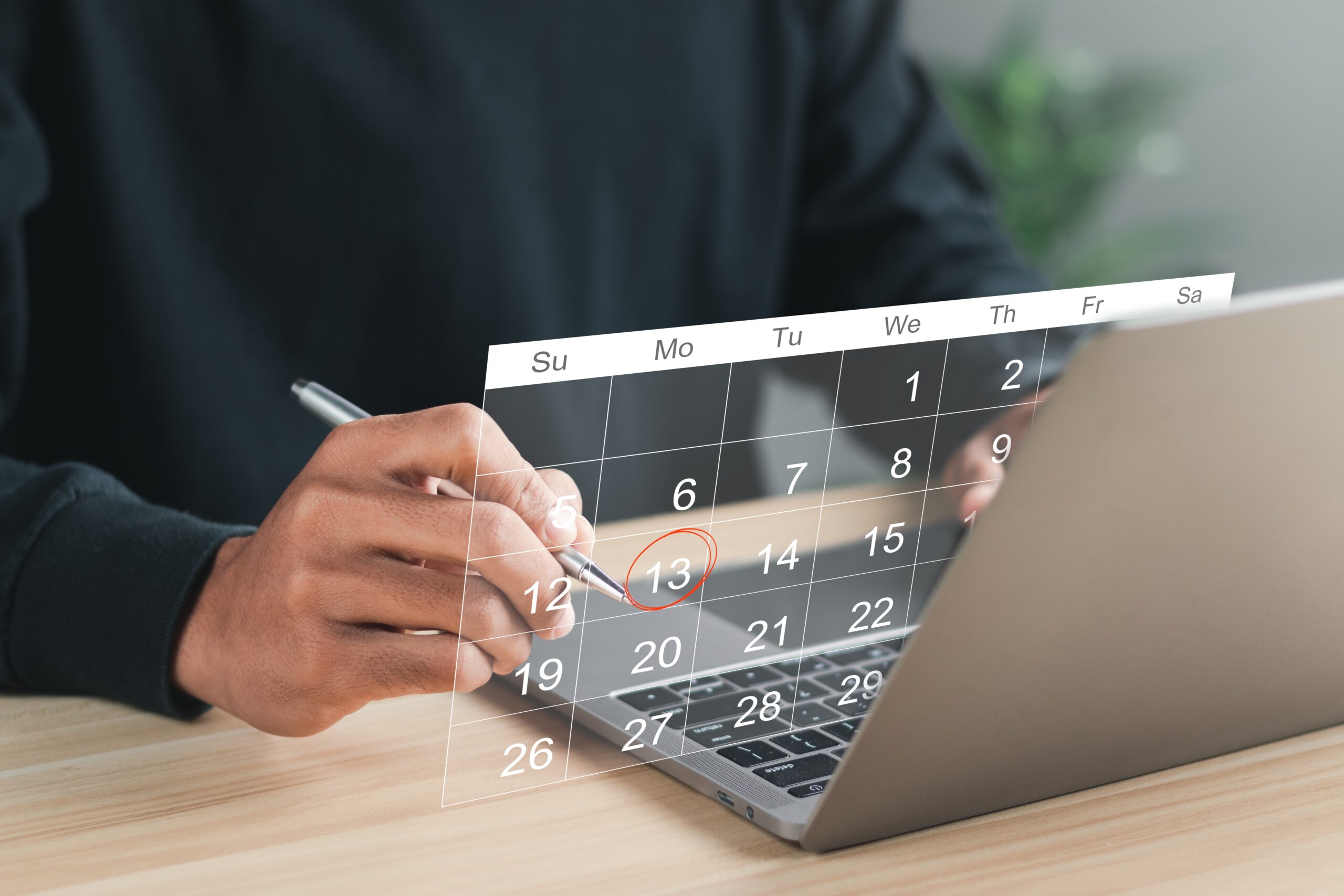 circling a date on a calendar